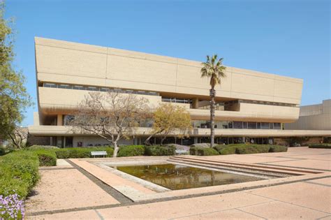 אוניברסיטת תל אביב ספרייה